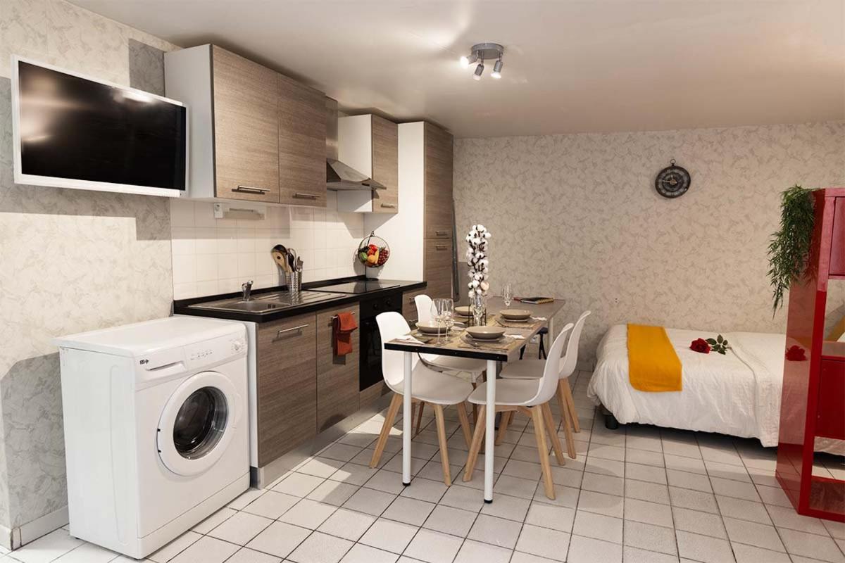 Kasa Confort - Le Calme Au Coeur De La Ville - Tv & Wifi Daire Saint-Etienne  Dış mekan fotoğraf